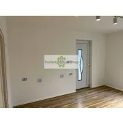 Ajtók és ablakok beépítése