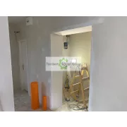 Ajtók és ablakok beépítése